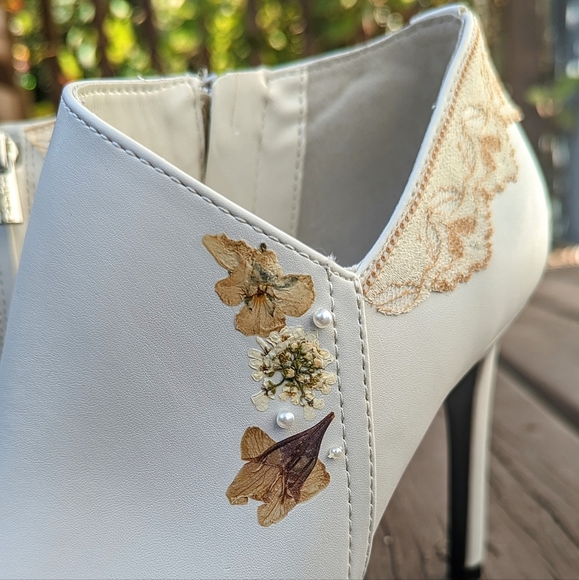 White Bootie Cottagecore Heels, Hand decorated, Calvin Klein, W10 - Picture 5 of 6